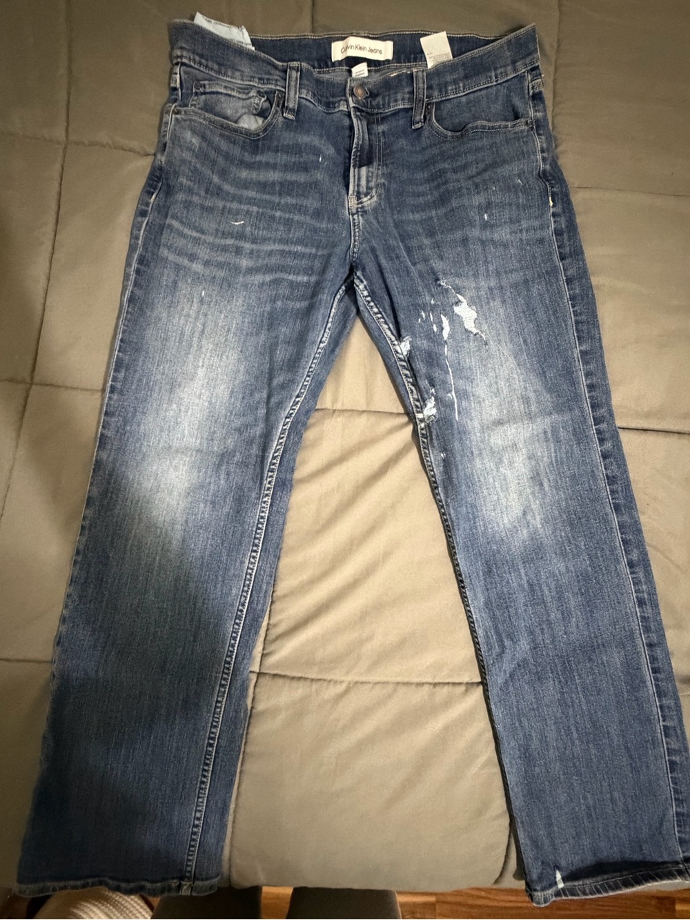 Calvin Klein Men's Distressed Blue Denim Jeans size 34x30